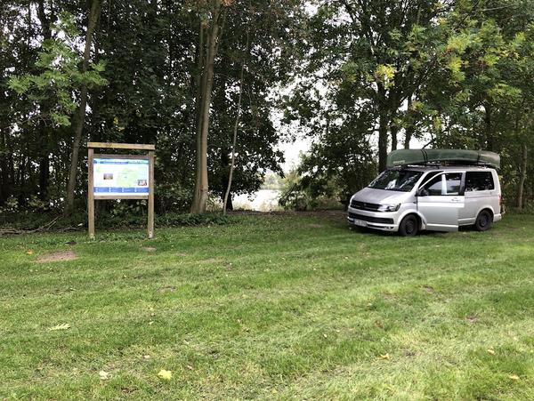 Zufahrt zur Kanueinsetzstelle in Horst Zufahrt zur Kanueinsetzstelle in Horst