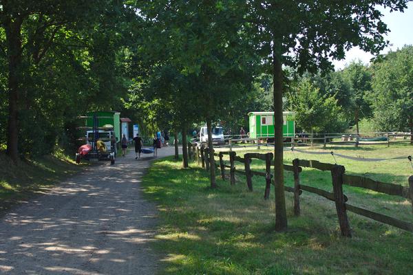 Weg zur Einsetzstelle an der Kanustation Bienenbüttel