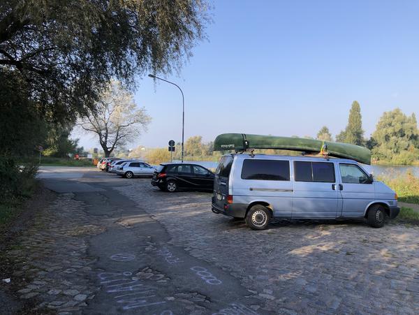 parken am Geniner Ufer