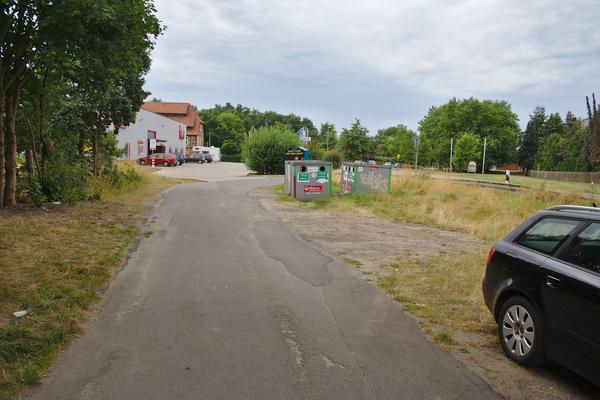 Zuwegung und Parkmöglichkeit