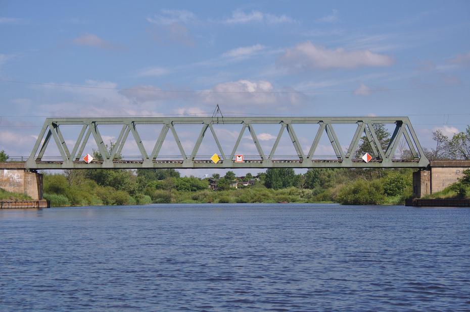 Eisenbahnbrücke in Demmin über die Peene