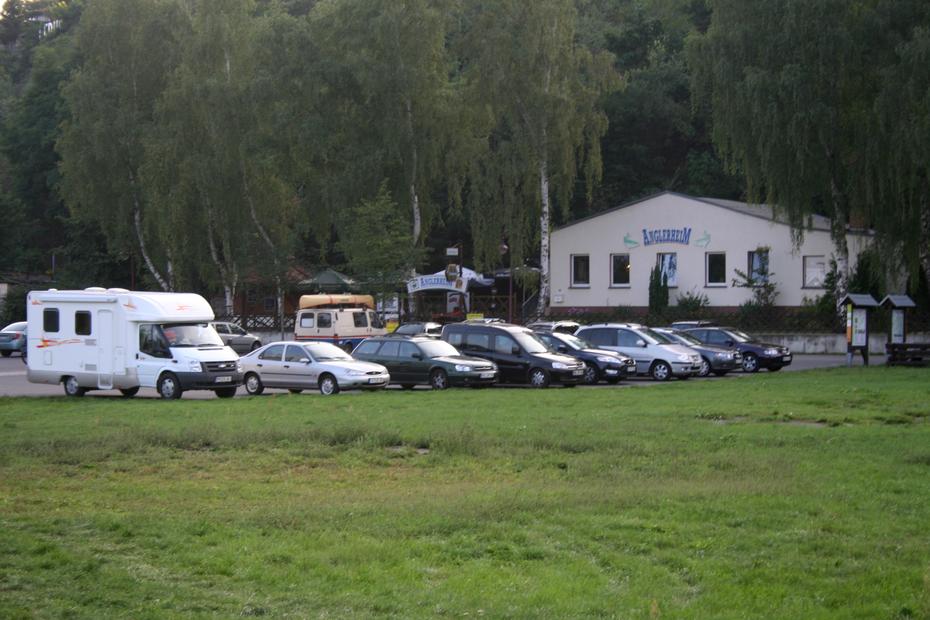 Parkplatz beim Anglerheim in Lebus