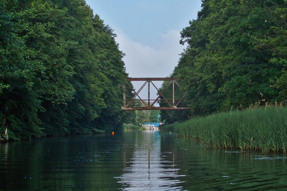 Finowkanal, alte Eisenbahnbrücke in Liebenwalde