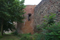 Pulverturm mit Stadtmauer